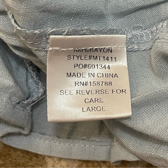 Mable light blue ruffle tank top women’s size large - Picture 6 of 7